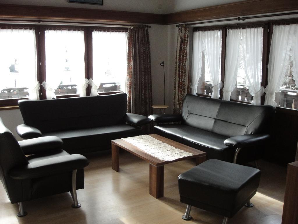 Chalet Sunstar ซาส-กรุนด์ ห้อง รูปภาพ